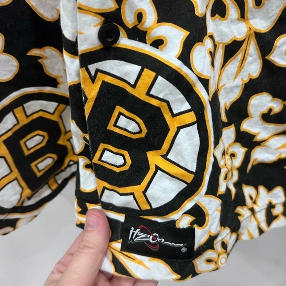 Boston Bruins NHL Hawaiian Shirt Kids Size 14 | Floral Bruins Fan Button Up - Picture 3 of 7